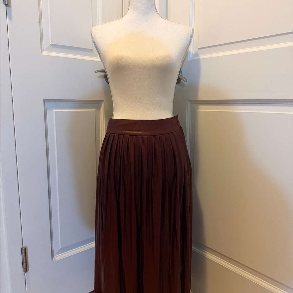 Zara Women's Pleated PU leather Maxi Skirt in Deep Burgundy